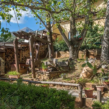 Agriturismo La Locanda Del Parco Morano Calabro Bagian luar foto