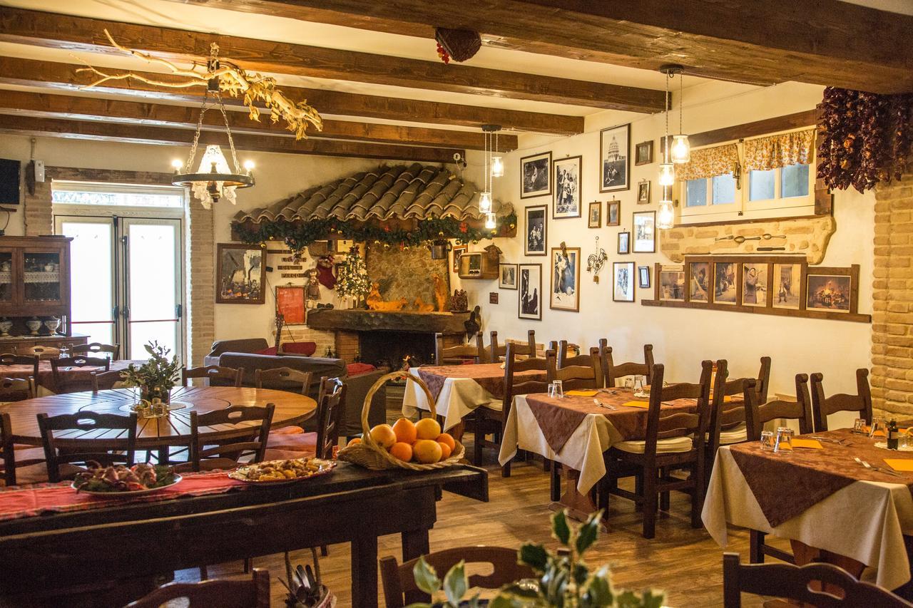 Agriturismo La Locanda Del Parco Morano Calabro Bagian luar foto